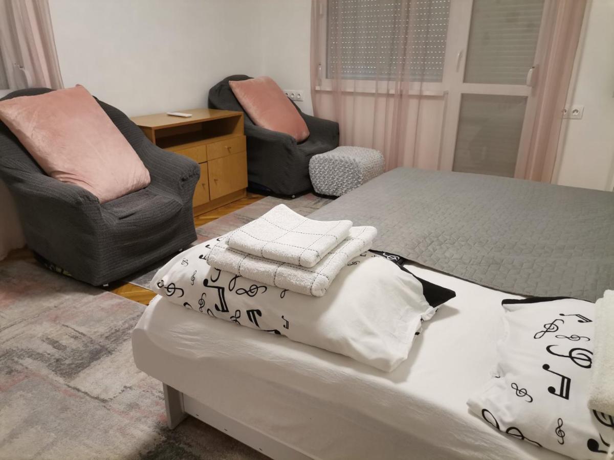 Brand New Apartment София Екстериор снимка